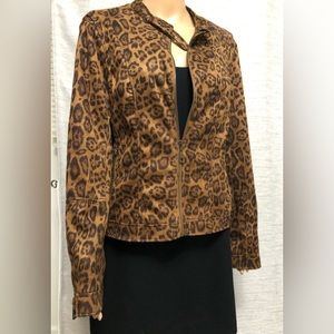 Leopard print velveteen zip front jacket with buckle and zip pockets & sleeves.